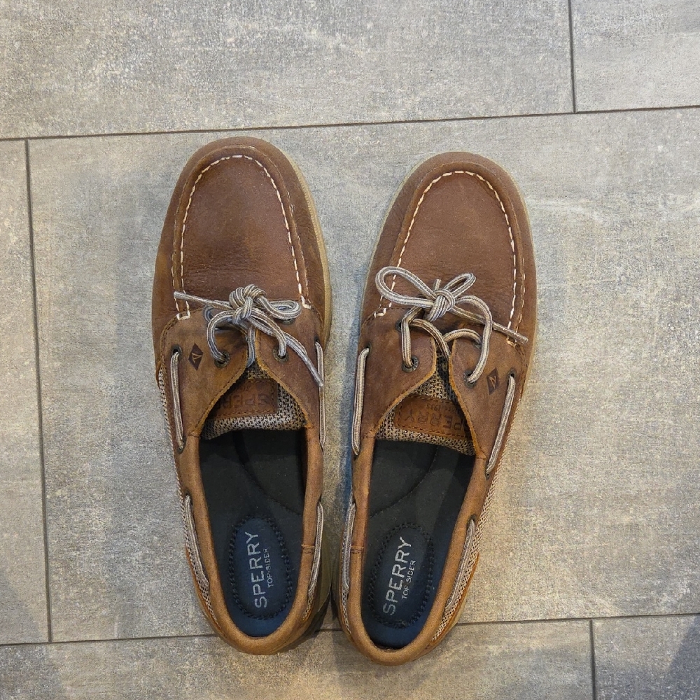 Sperry Men's Tan Leather Boat Shoes